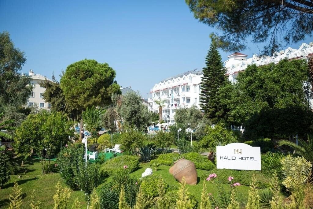 Отель Halici Hotel 3*