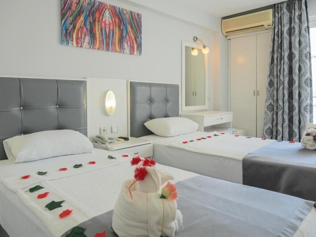 Фото Halici Hotel 3*