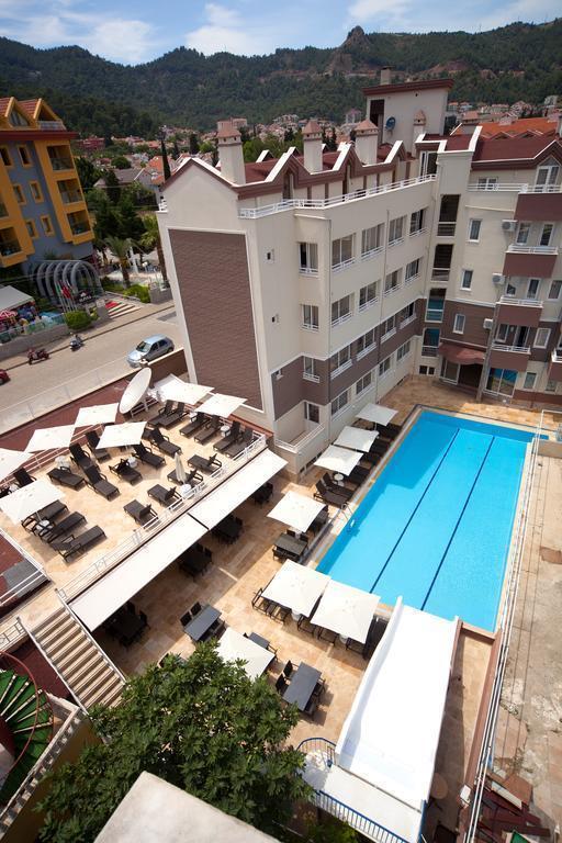 Фото Comet Deluxe Hotel 4*
