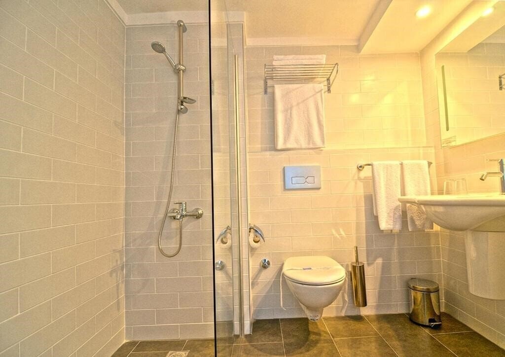 Фотография The Beachfront Hotel 4*
