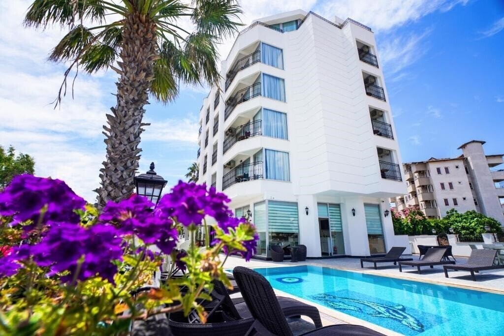 Фото Aurasia Sea Side Hotel 3*
