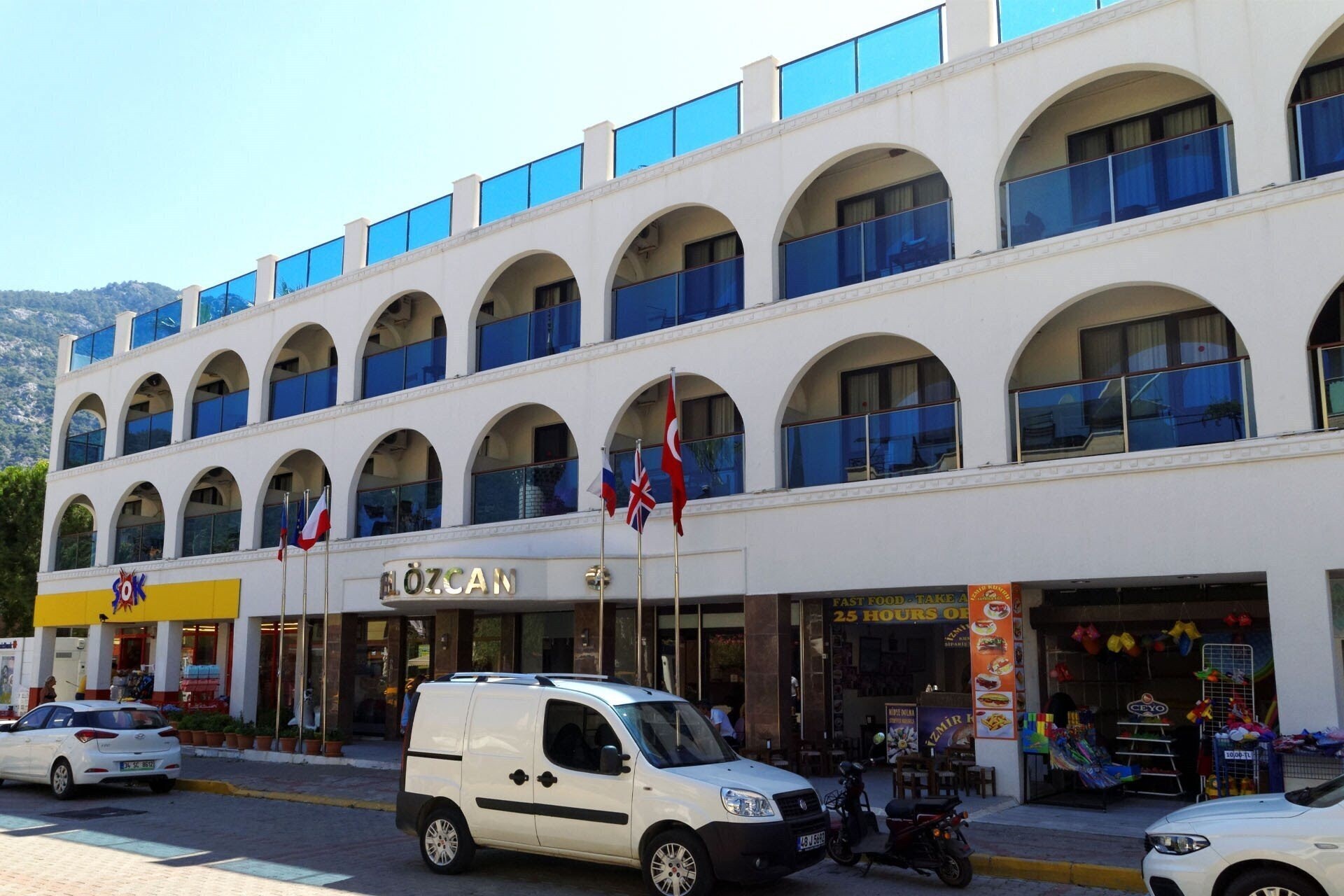 Ozcan Beach Hotel (ex. Ozcan) 4* қонақ үйі
