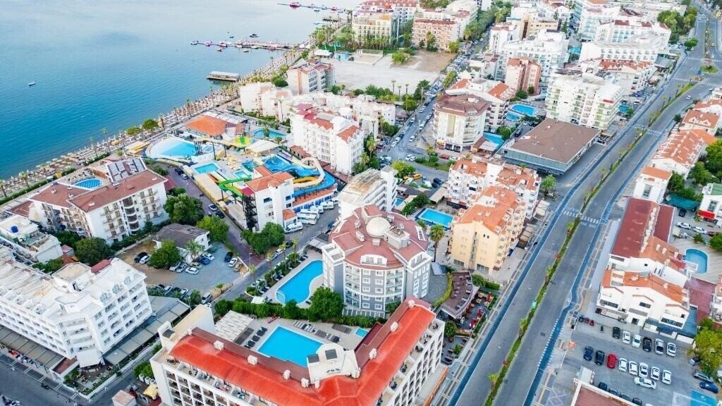 Изображение Motto Premium Hotel 4*