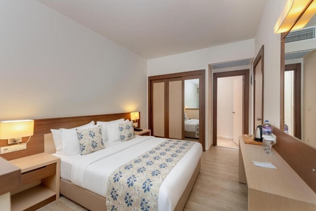 Изображение Labranda Mares Marmaris 5*