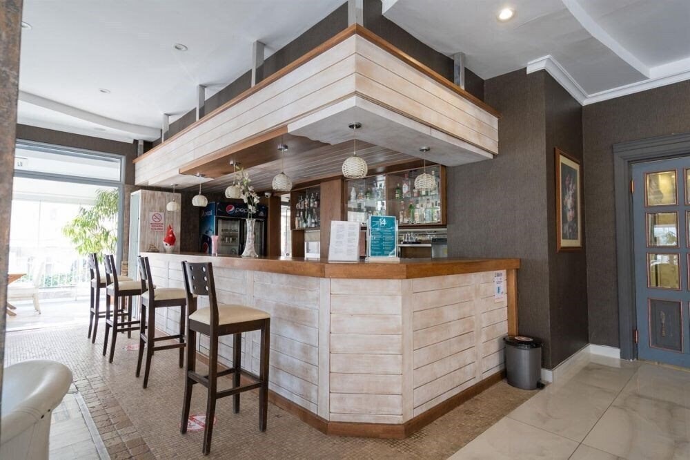 Romance Hotel 4* суреті