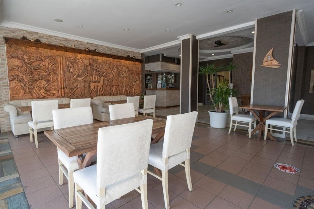 Romance Hotel 4* суреті