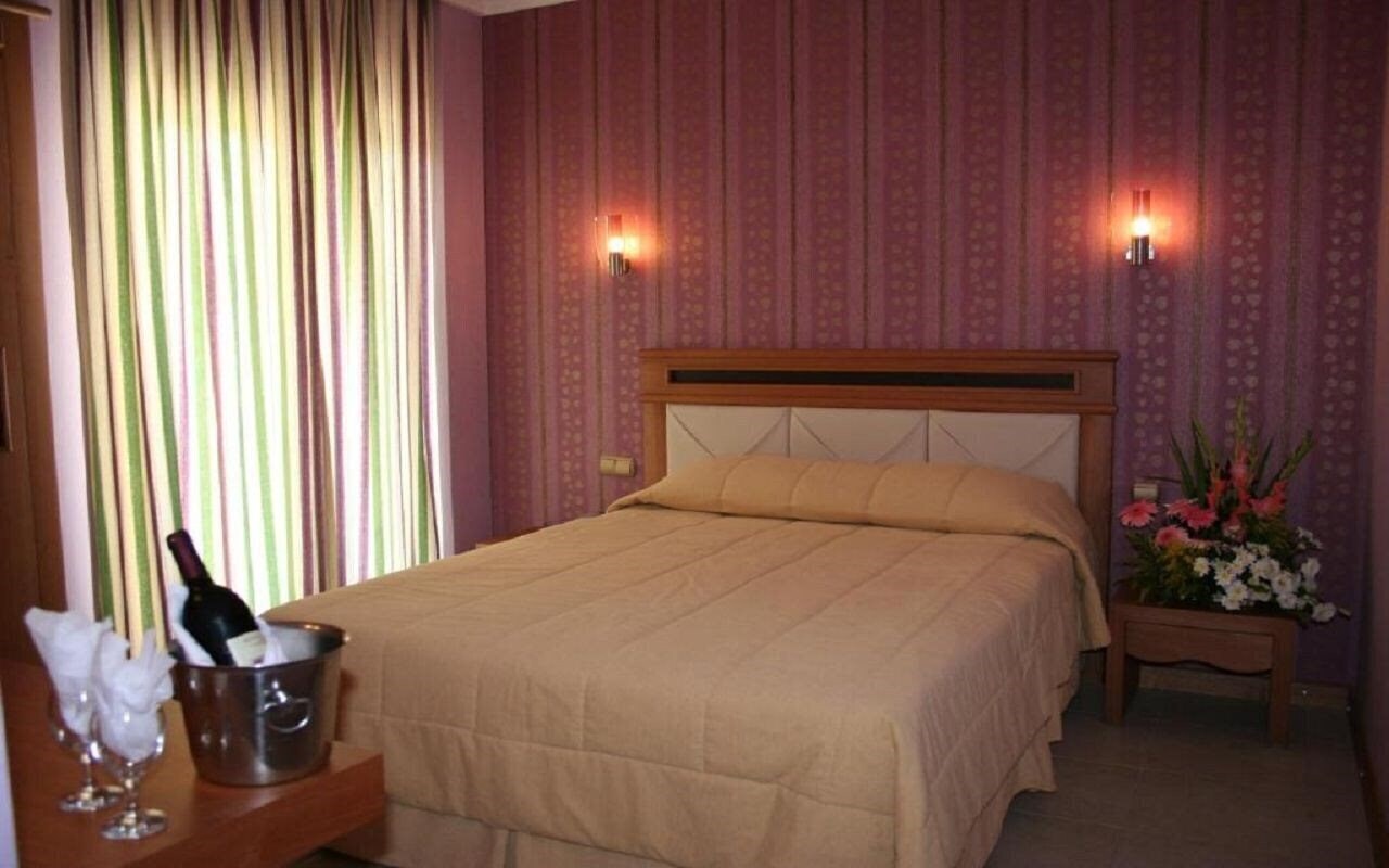 Costa Mare Suites (ex. Cosmopolitan Resort) 4* суреті