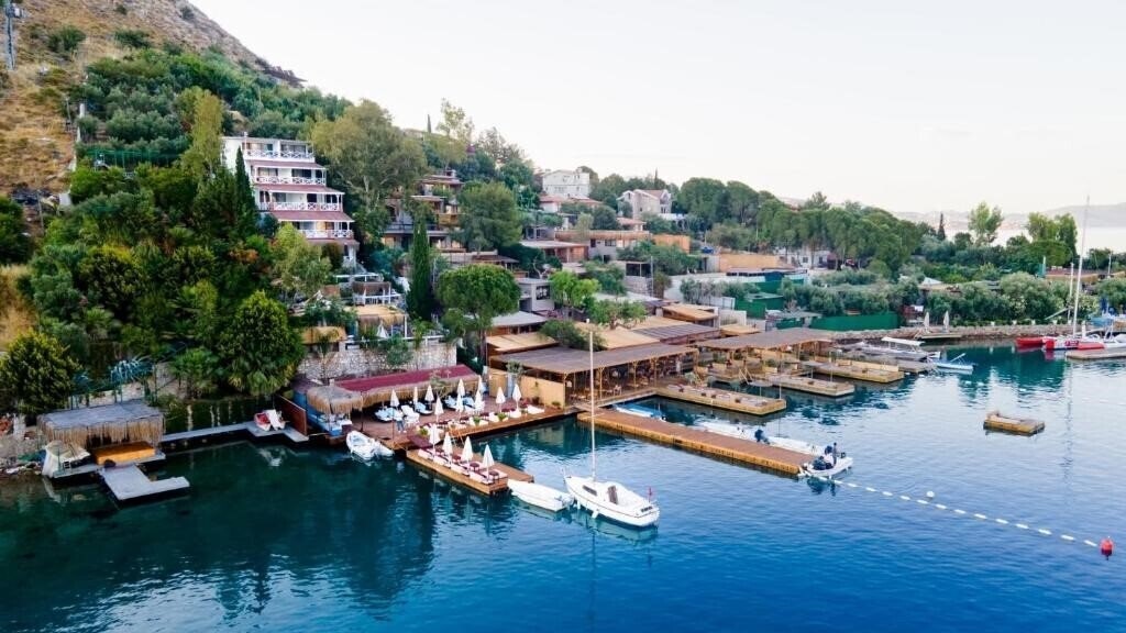 Baldan Suites Bozburun 3* қонақ үйі