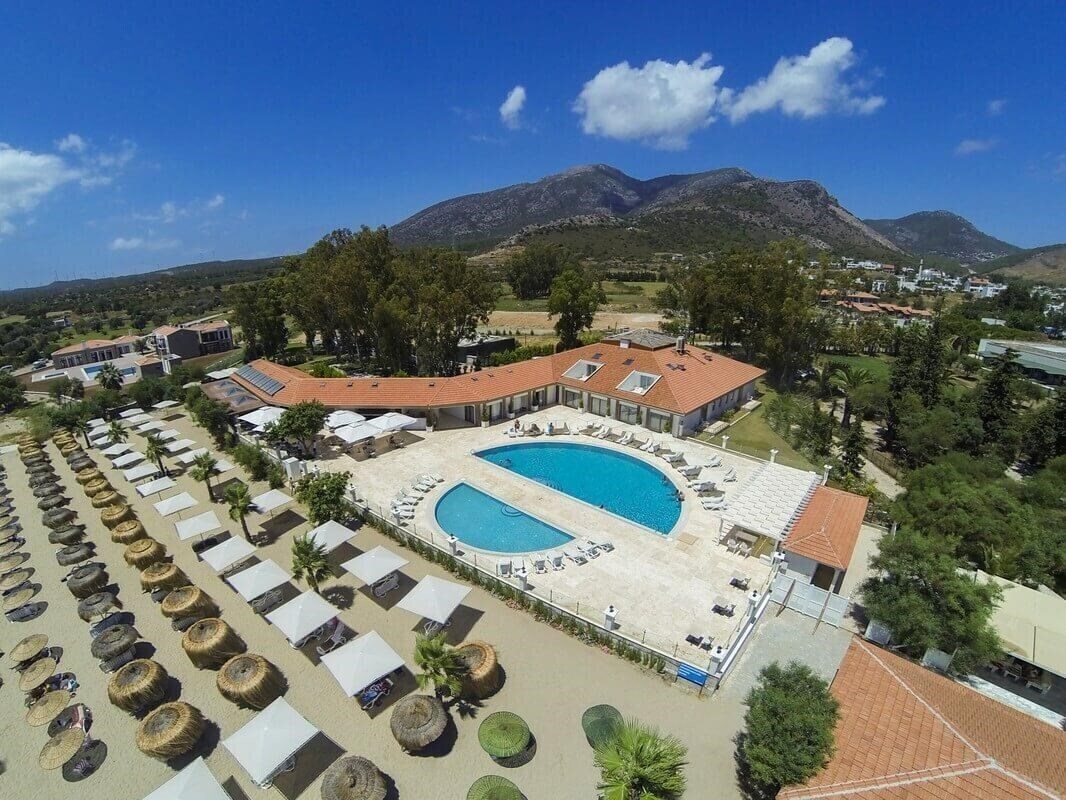 Отель Palm Bay Beach Hotel 4*