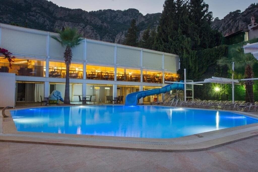 Фото Hotel Mavi Deniz 3*