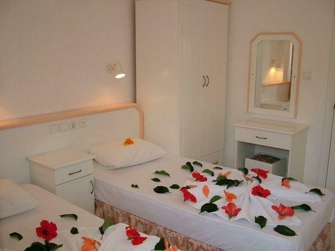 Фото Ince Aparts 3*