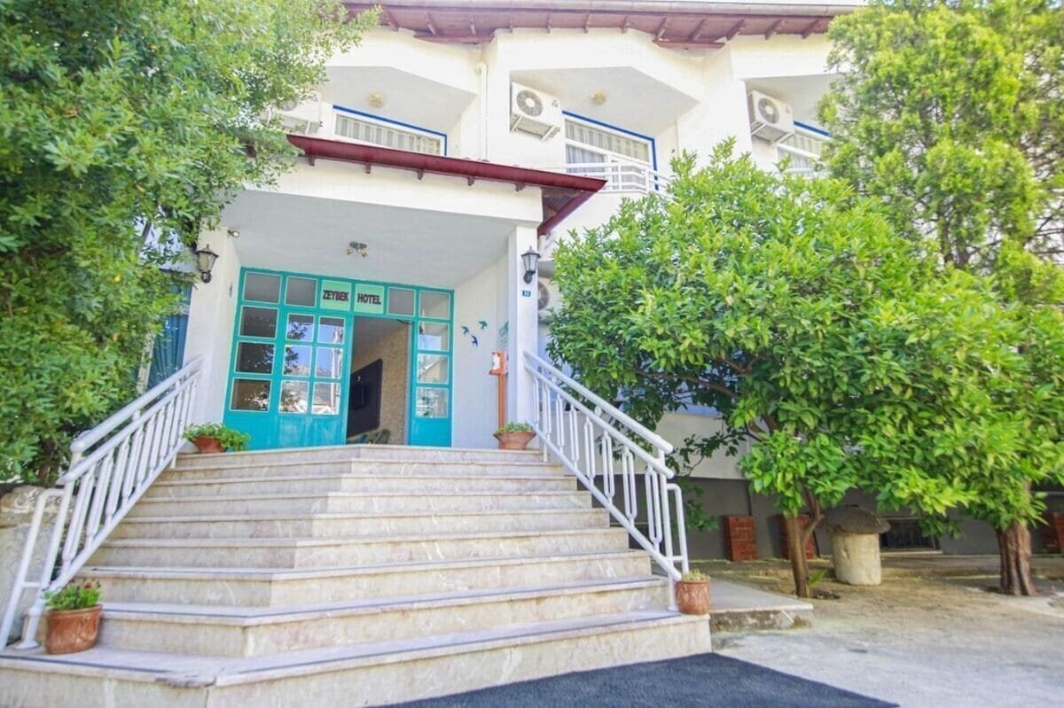 Zeybek Beach Hotel 3* суреті