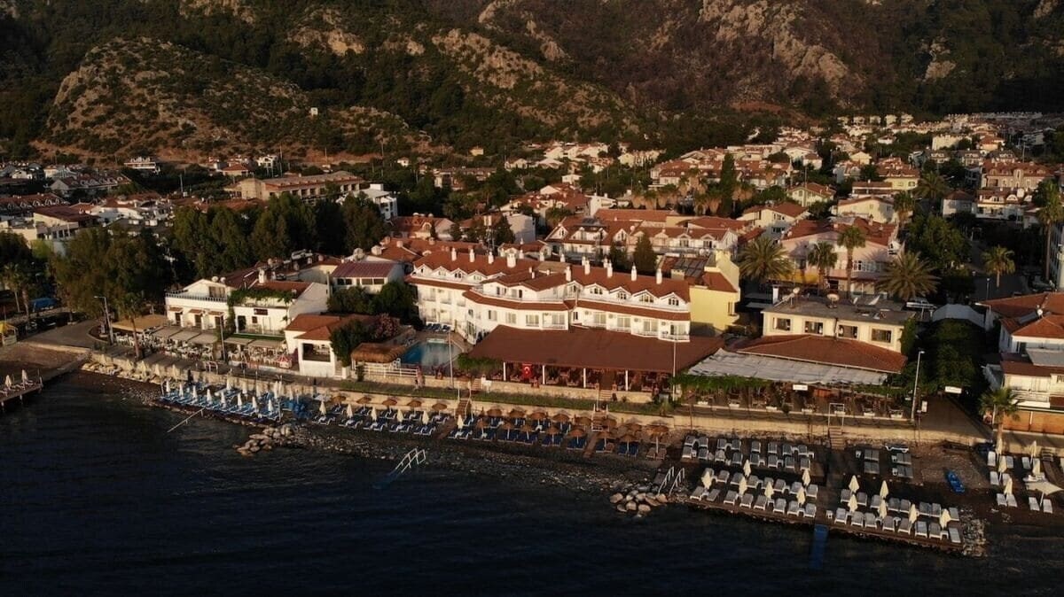 Фото Zeybek Beach Hotel 3*