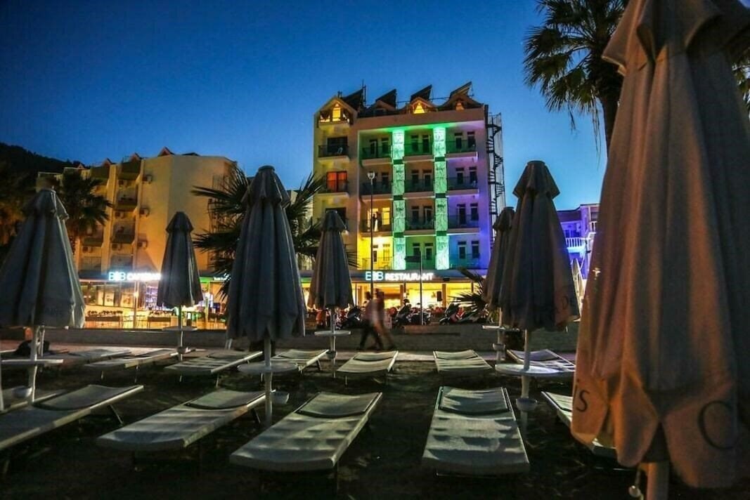 B&B Yuzbasi Beach 3* қонақ үйі