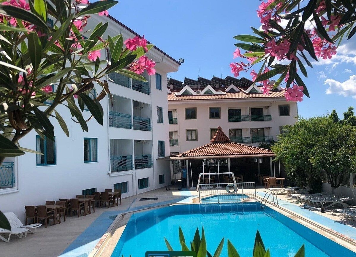 Princess Rima Apartments (ex. Hibiscus Hotel, Hibiscus Hotel Marmaris, Hibiscus Garden Apartments) 3* қонақ үйі
