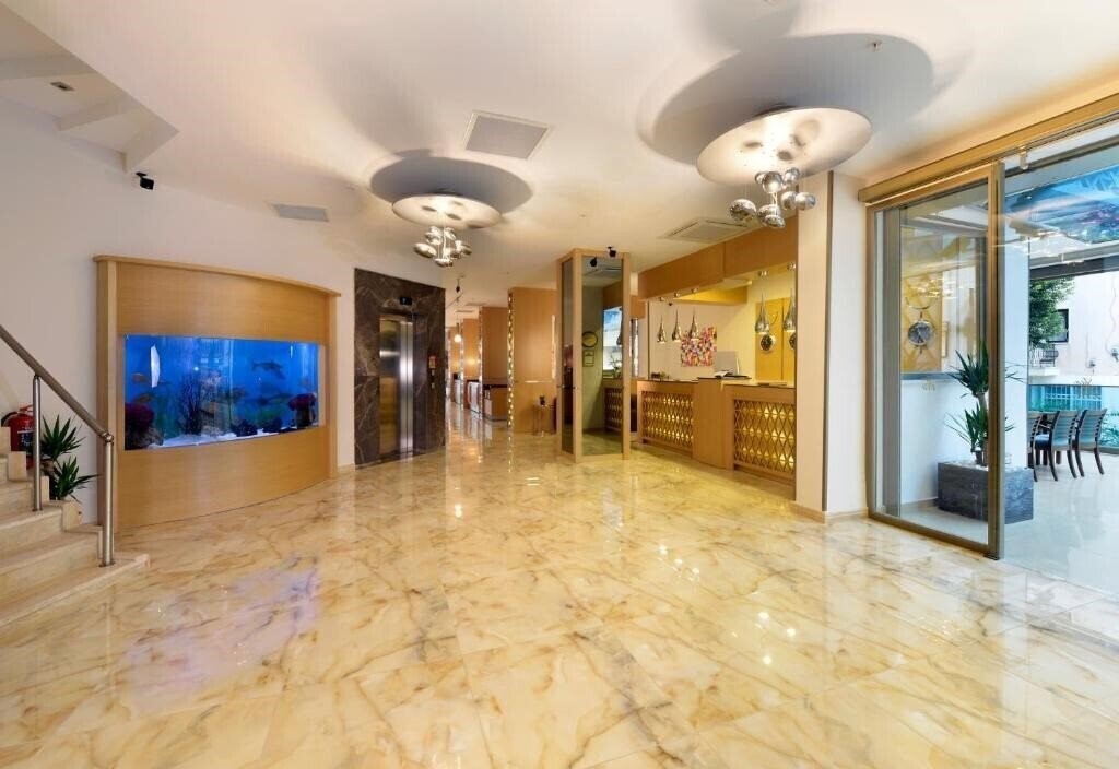Изображение Aurasia Deluxe Hotel 3*