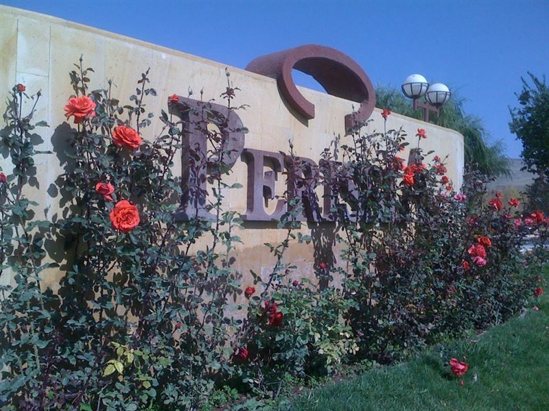 Отель Perissia Hotel & Convention Center 5*