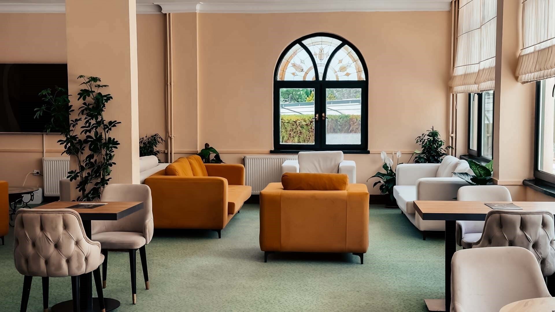 Floria Hotel 4* қонақ үйі