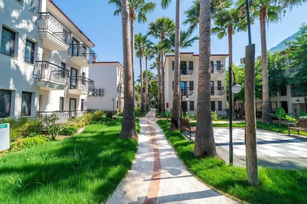 Sundia by Liberty Oludeniz 4* суреті