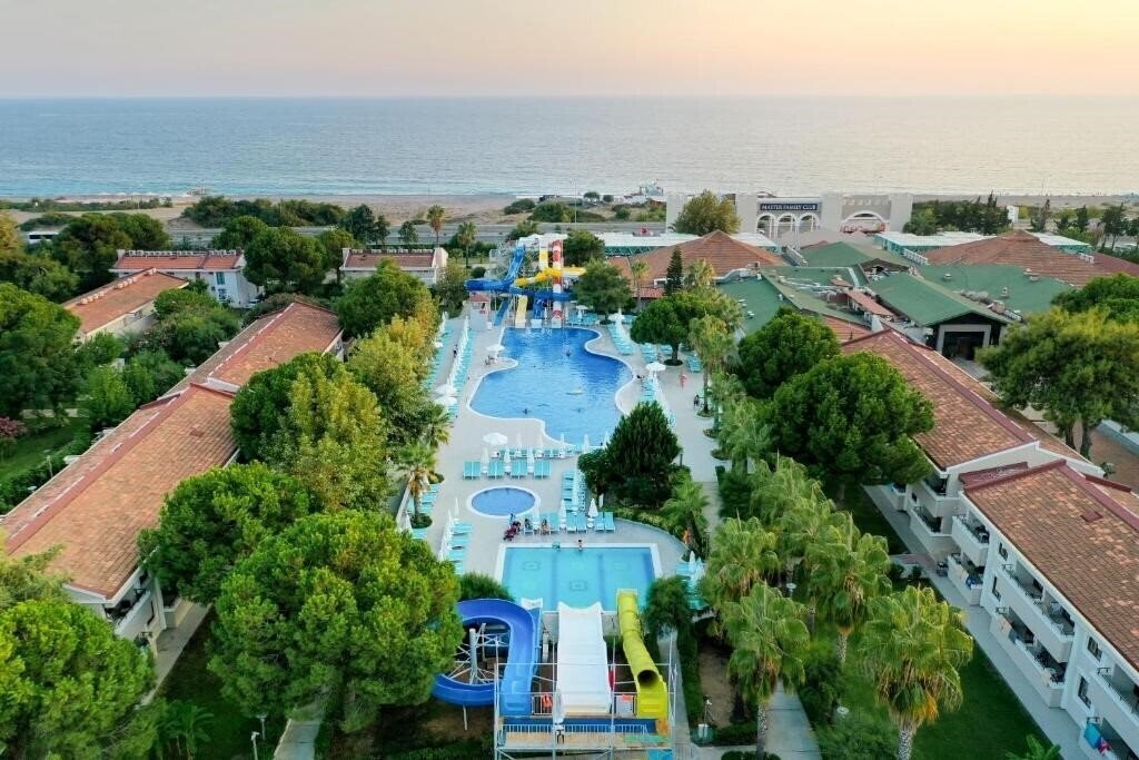 Отель Master Family Club Side 5*