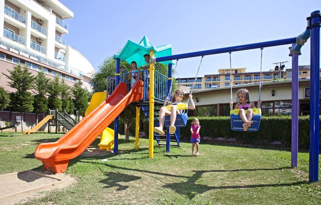 Фото Titan Garden Hotel 4*