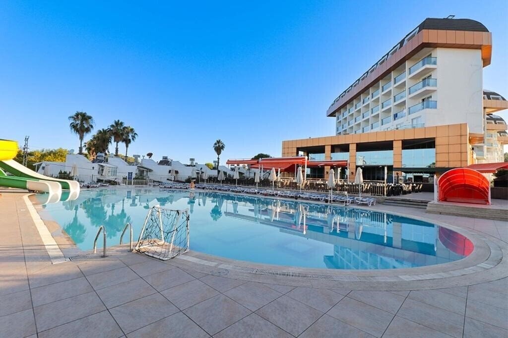 Изображение Throne Beach Resort & SPA (ex. Nilbahir Resort & Spa) 5*