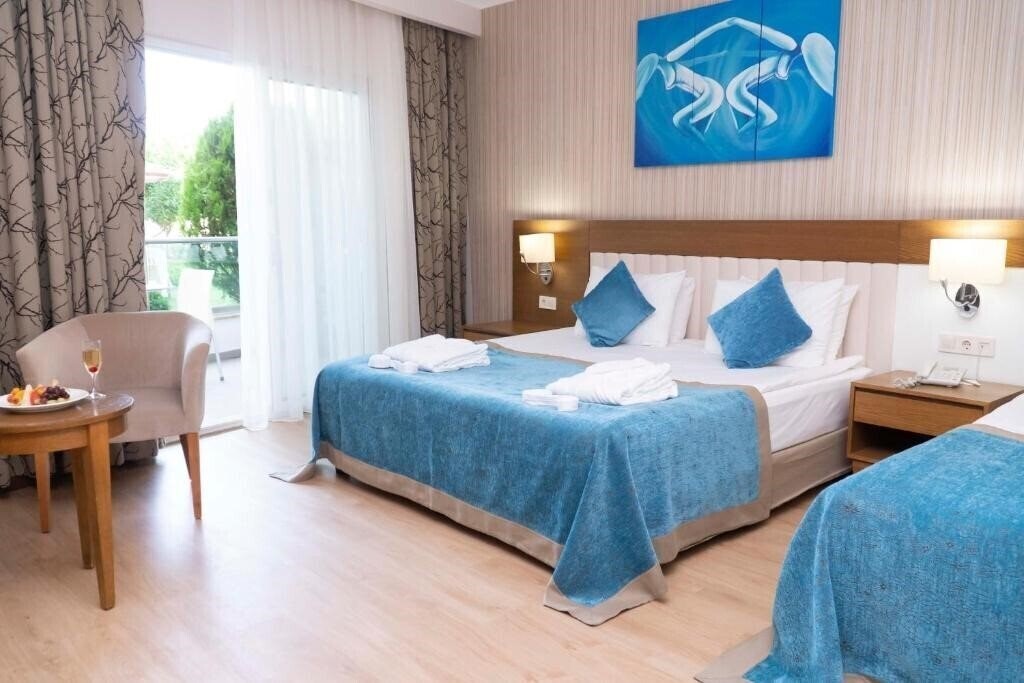 Отель Adalya Ocean Deluxe 5*