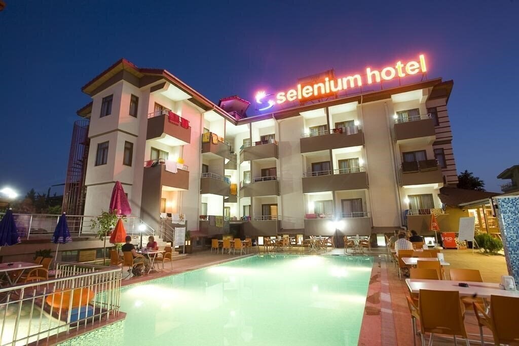 Фото Selenium Hotel 3*