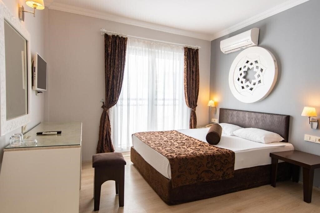 Фото Side Royal Paradise (ex. Desiree Resort Hotel) 5*