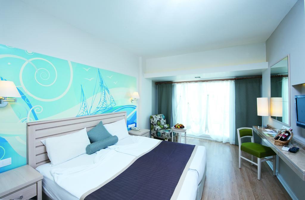 Thalia Beach Resort 4* суреті