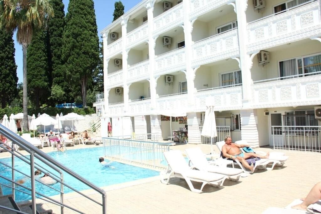 Side Miami Beach (ex. Side Point Hotel) 3* фотосуреті