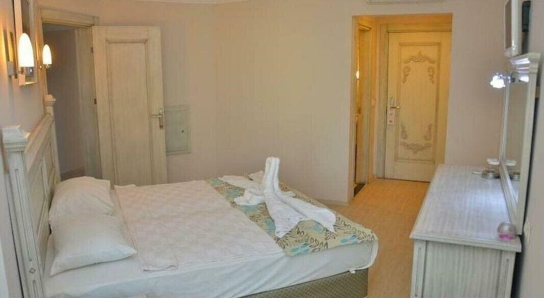 Фото Life Elite Hotel 3*