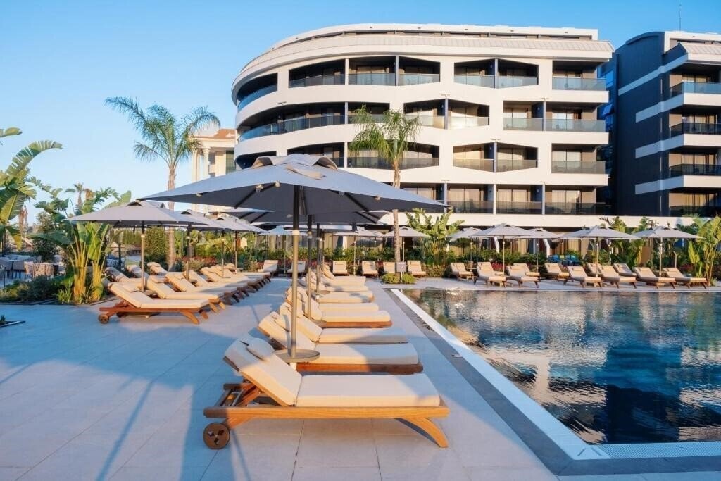 Liu Resorts 5* фотосуреті