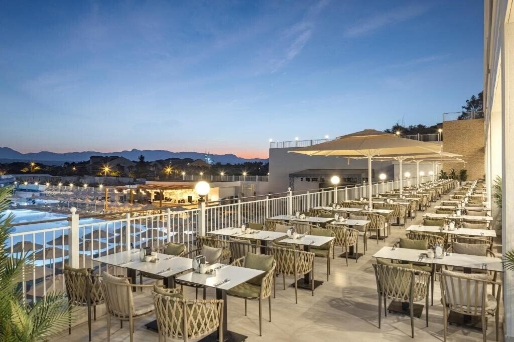Arcanus Trendline Resort 5* фотосуреті