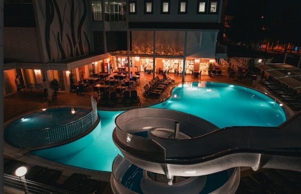 Adella Side Hotel 4* суреті