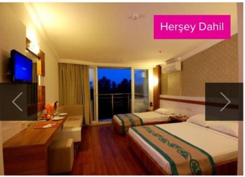 Отель Luca Beach Hotel 4*