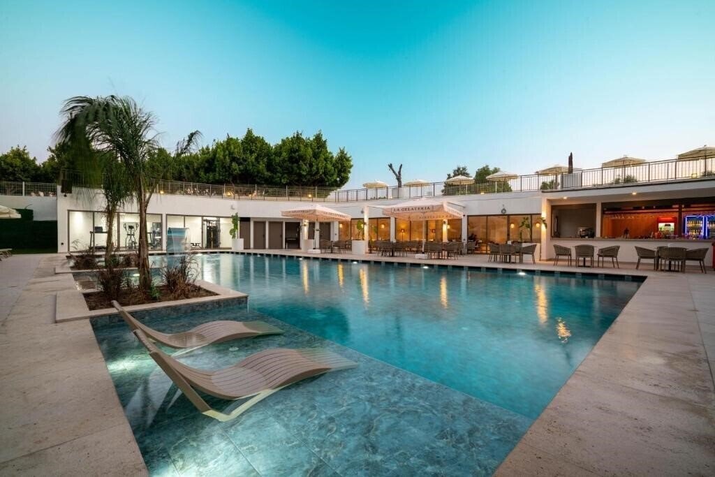 Фото Prive Suite Side & SPA 3*