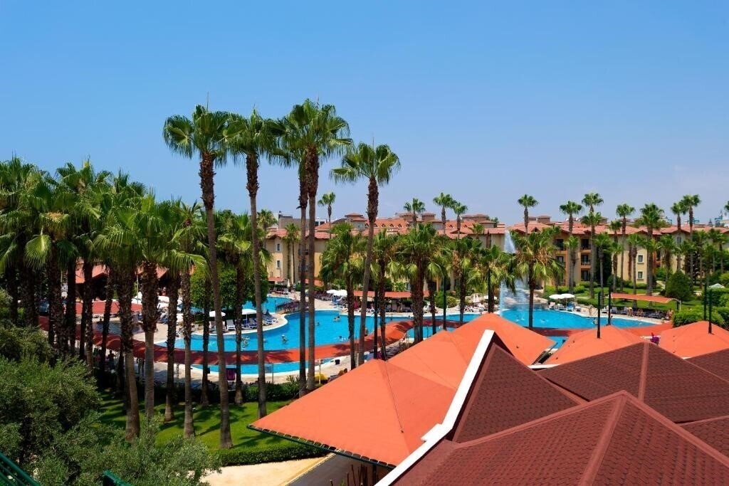 Miramare Queen Hotel (ex. Miramare Beach & Queen Hotel) 4* фотосуреті