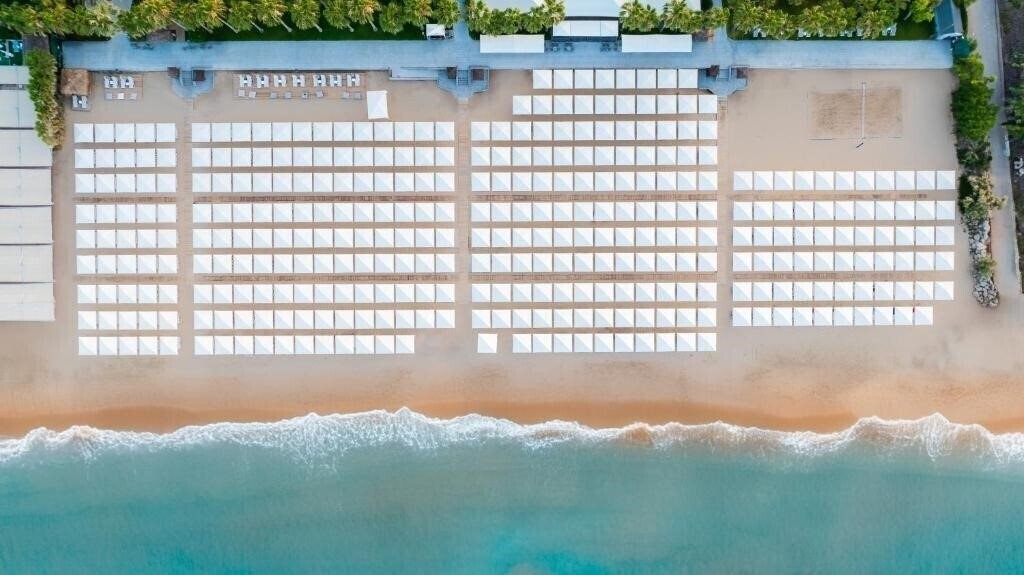 Miramare Queen Hotel (ex. Miramare Beach & Queen Hotel) 4* суреті