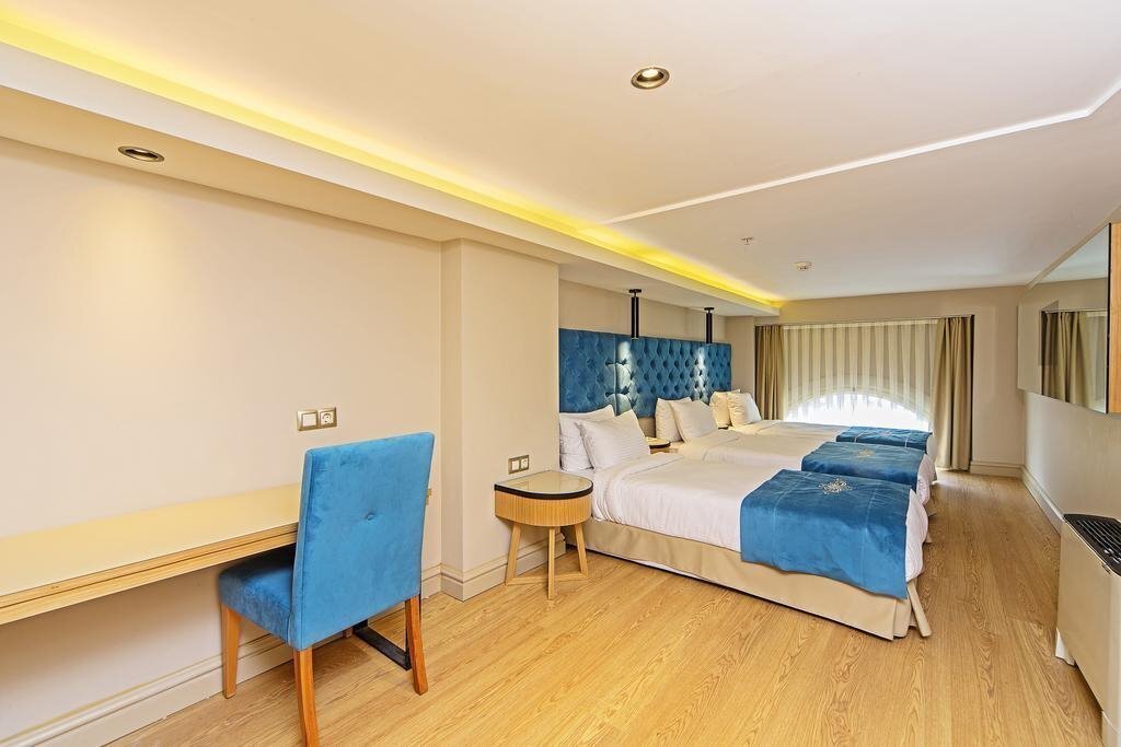 Изображение History Hotel 3*