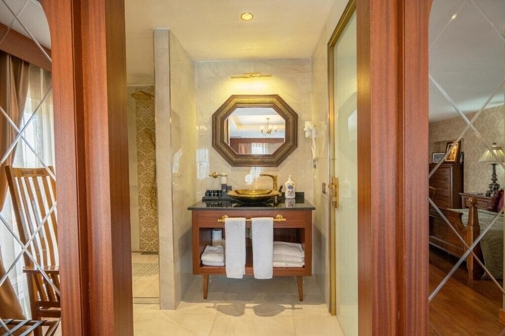 Green Park Hotel Taksim 4* фотосуреті