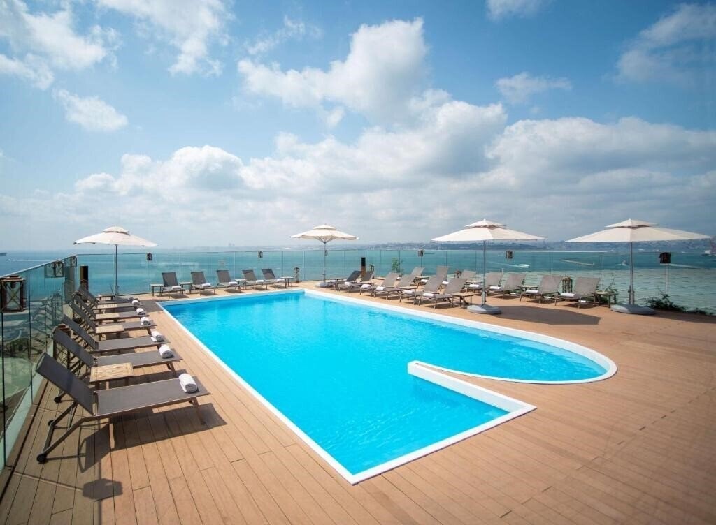 Картинка DoubleTree by Hilton Istanbul Moda 5*