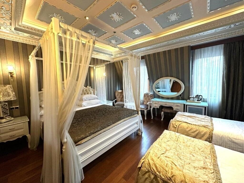 Отель Golden Horn Bosphorus Hotel 4*