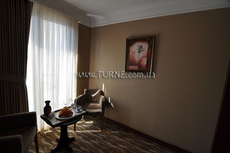 Отель Vichenza Hotel 4*