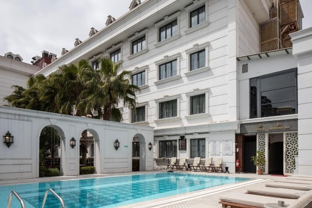 Отель Sura Hagia Sophia Hotel 5*