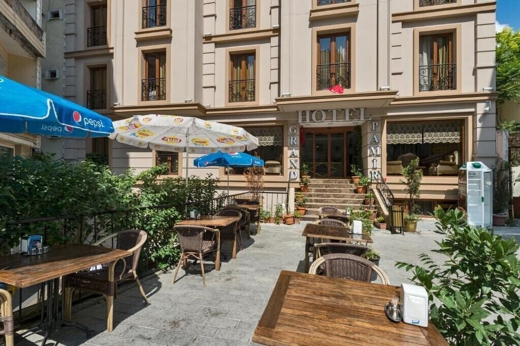 Grand Pamir Hotel 3* фотосуреті