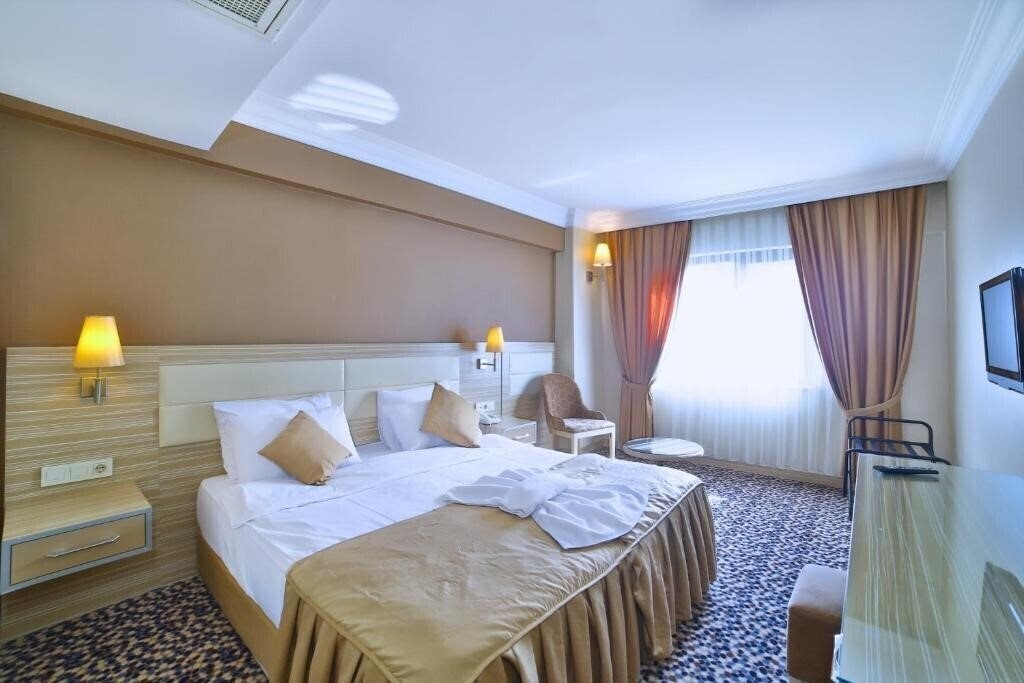 Фото Grand Emin 3*
