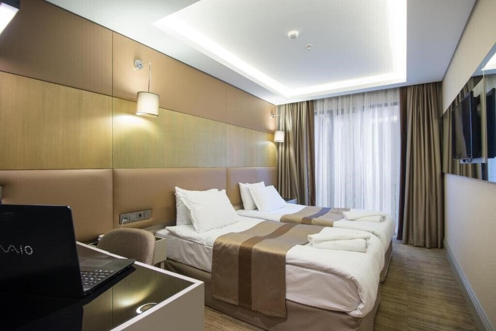 Фотография GK Regency Suites 4*
