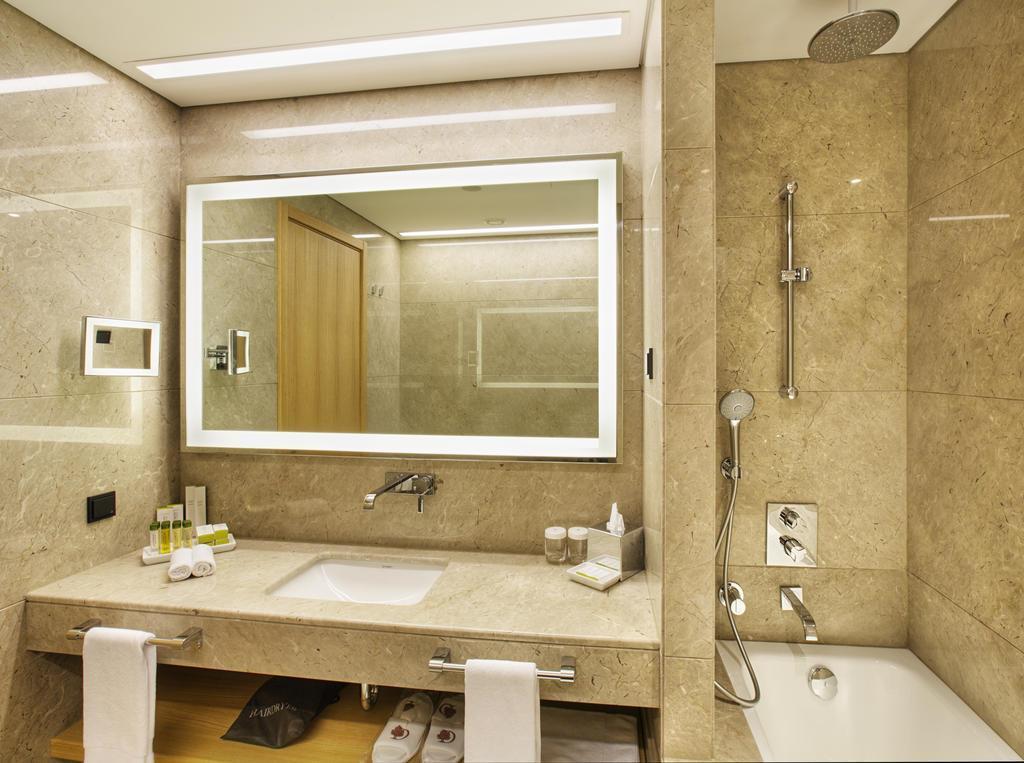 Изображение Doubletree By Hilton Avcilar 5*