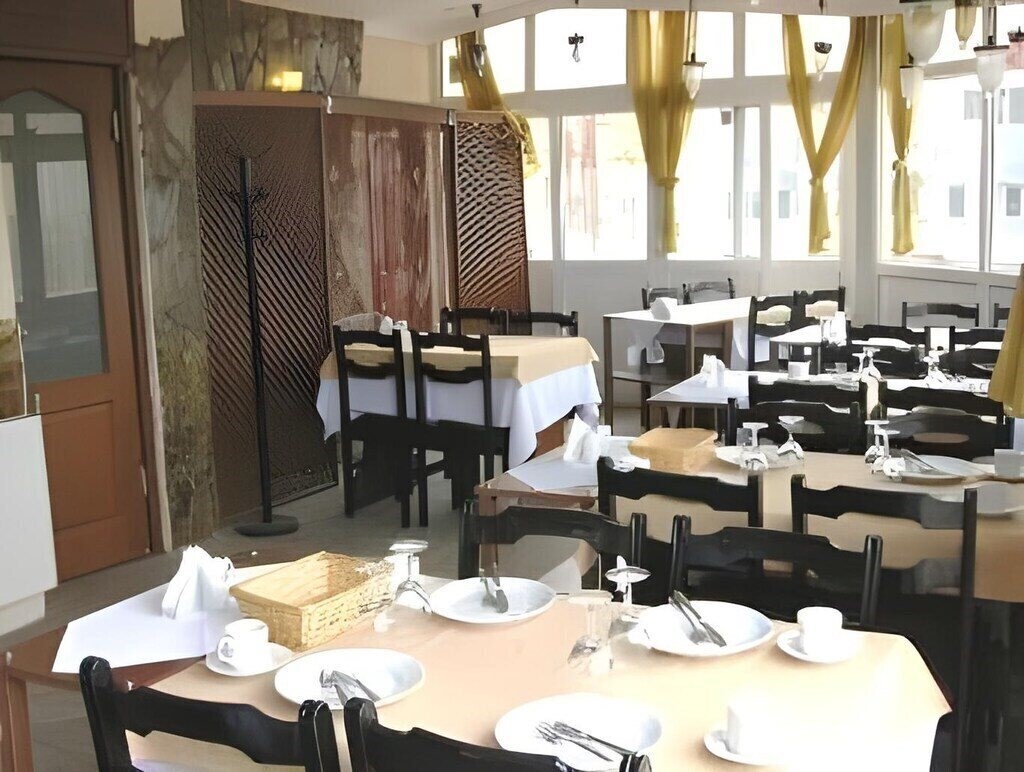 Aquarium Hotel 3* суреті